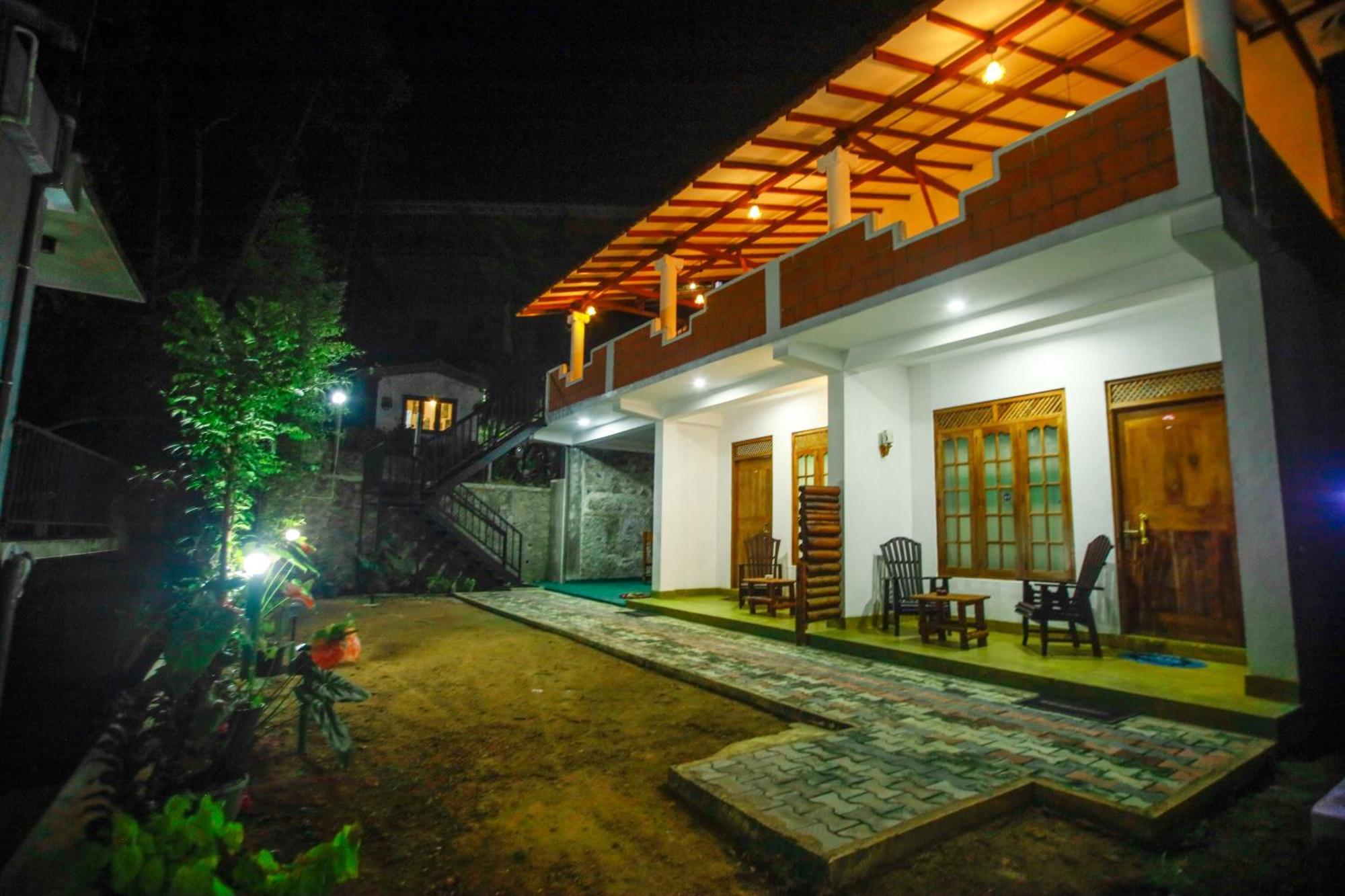 Dinaro Guest Hotel Ella Exterior photo