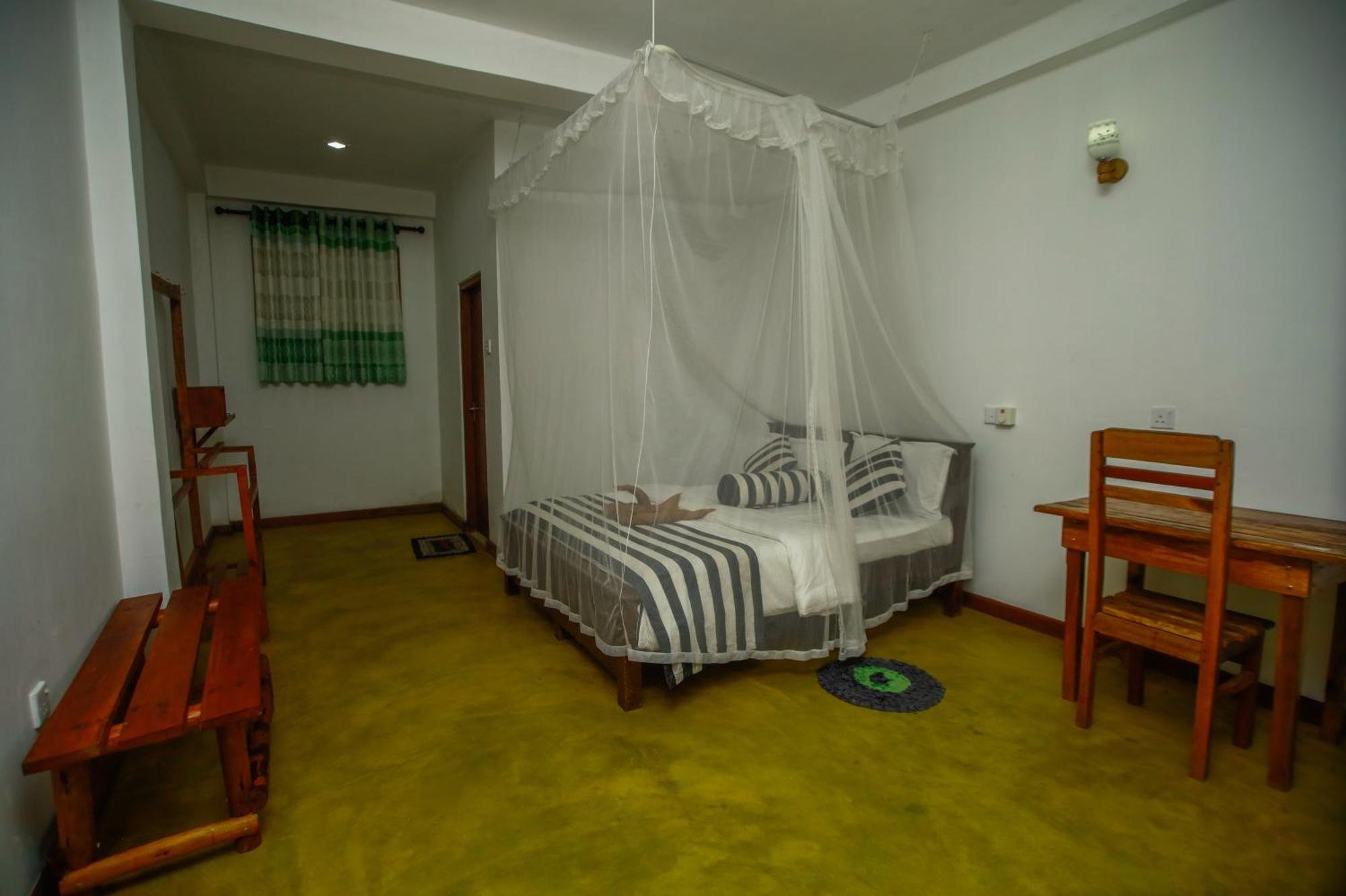 Dinaro Guest Hotel Ella Exterior photo